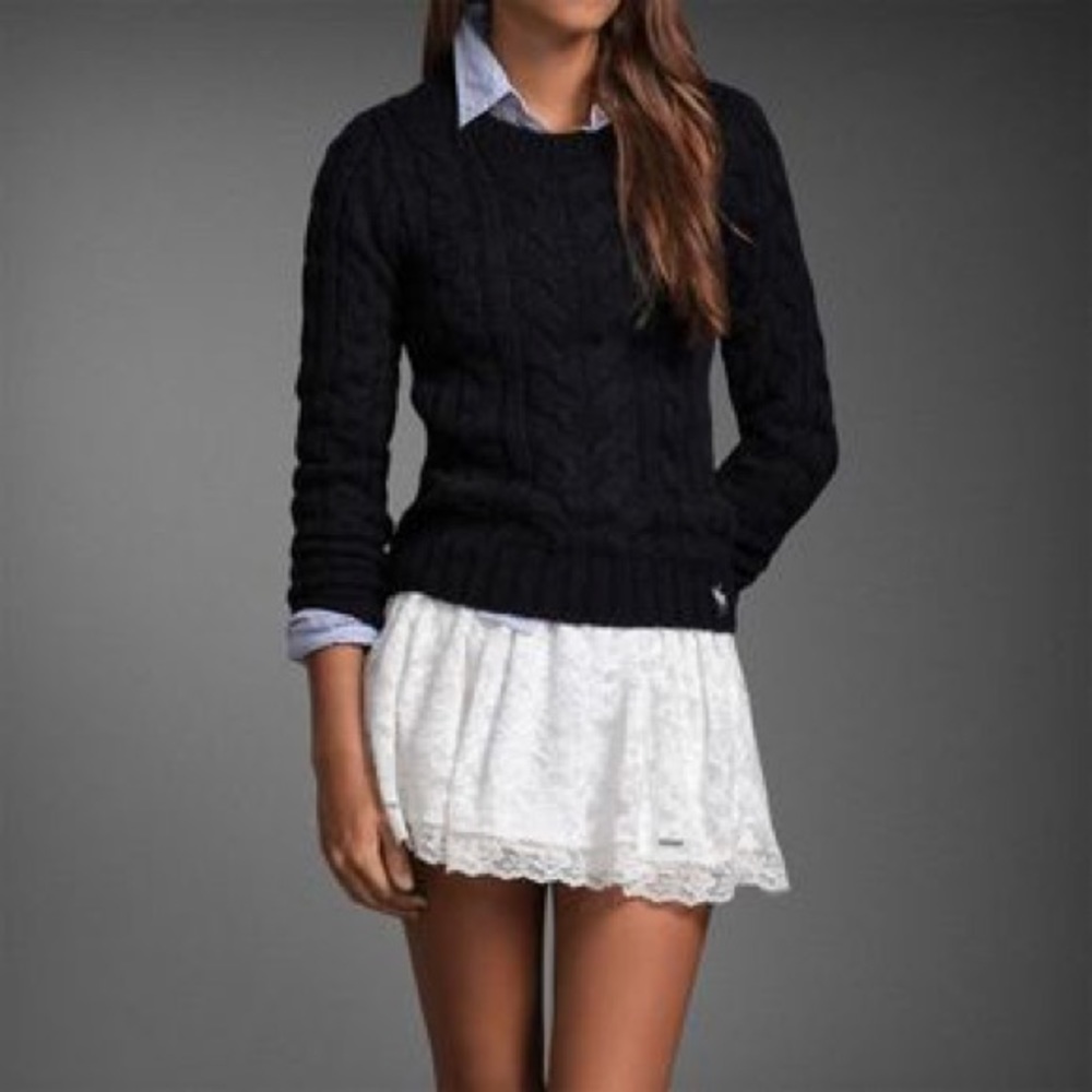 NEW Abercrombie & Fitch Crochet Lace Mini Skirt - Picture 7 of 8
